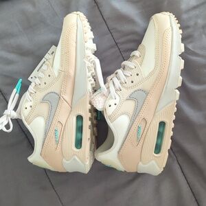 New, Nike Air Max 90 "Mama" Colorway. Size 5.5 women.